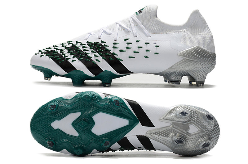 Chuteira Adidas Predator Freak+ Low .1 Campo